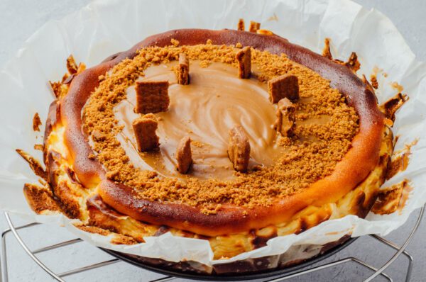 Lotus Biscoff Cheesecake Topped