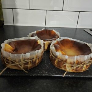 4 inch baked burnt cheesecake classic vanilla